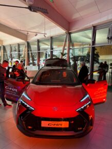 Inauguration Toyota C-HR