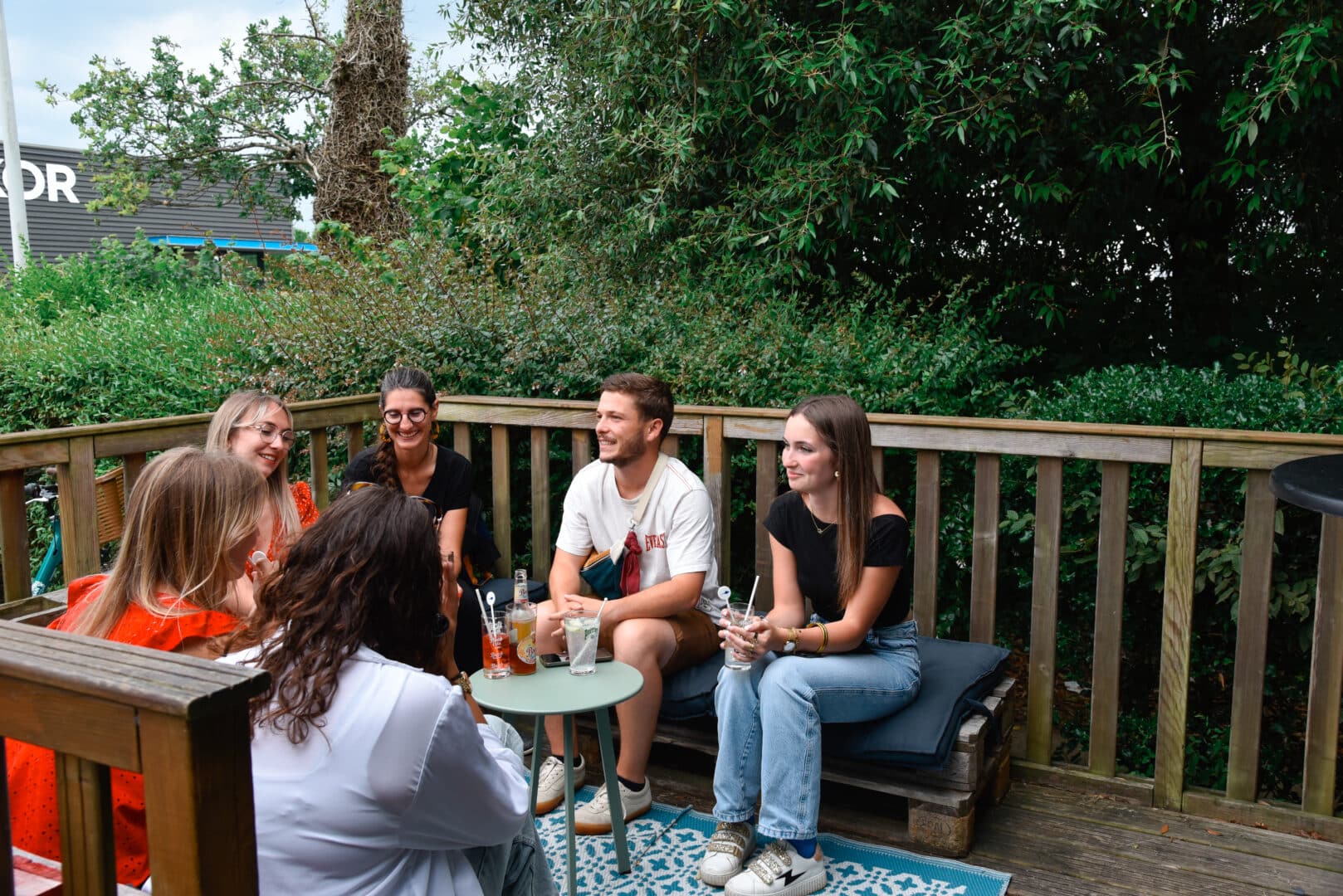 étudiants et futurs étudiants de l'ISME Vannes au Summer Campus